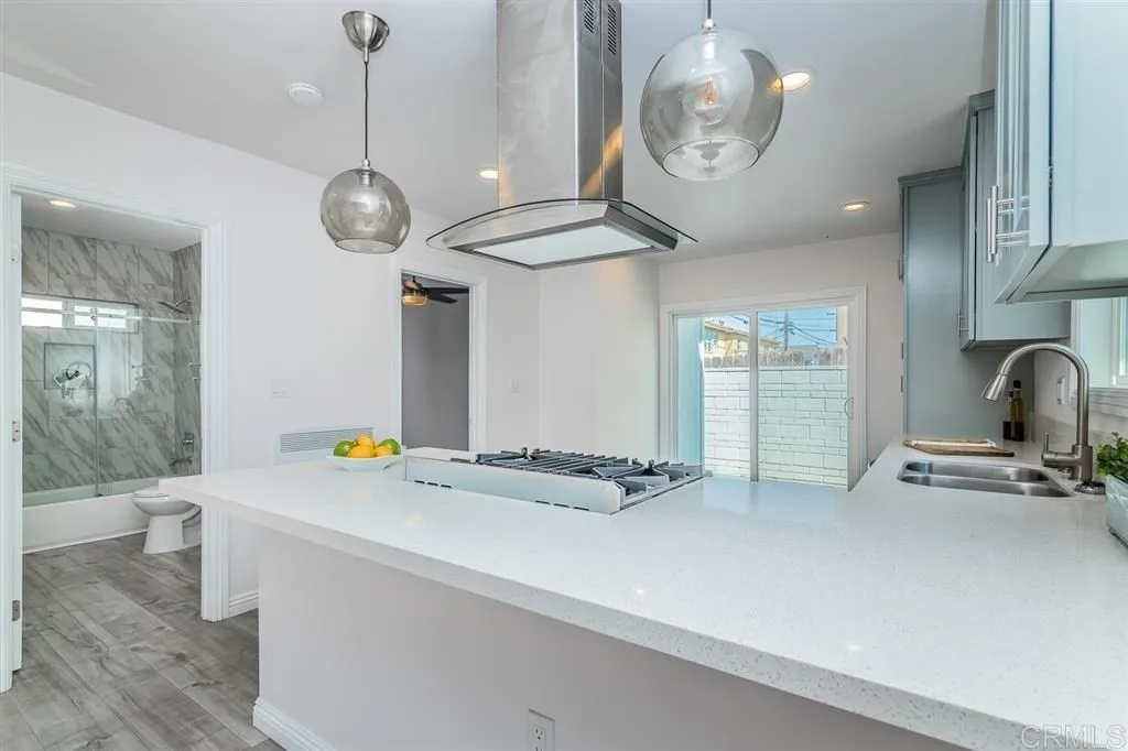 988e7e58cb336ac7774b1452d1aeb772l-m1762802464rd-w1280_h960