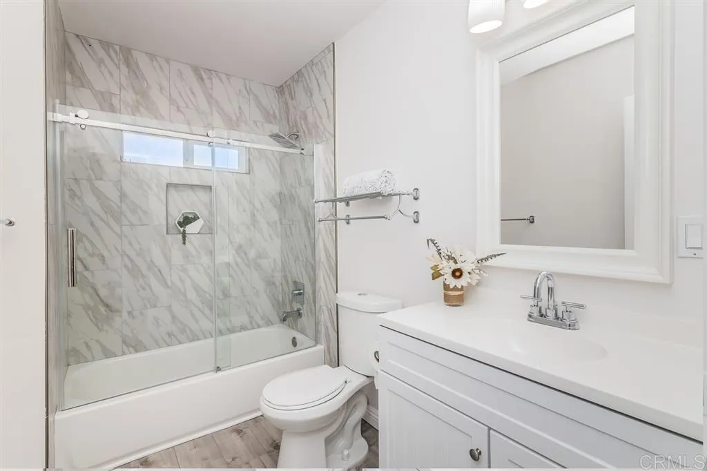 988e7e58cb336ac7774b1452d1aeb772l-m3734387807rd-w1280_h960