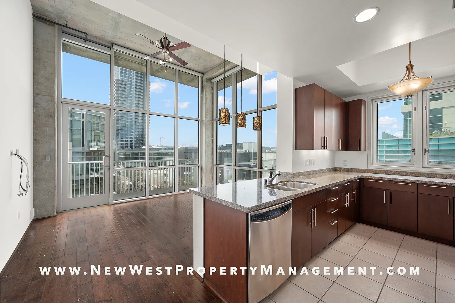 ac14b5bf1ba18621abb3ed157203e93f-uncropped_scaled_within_1536_1152